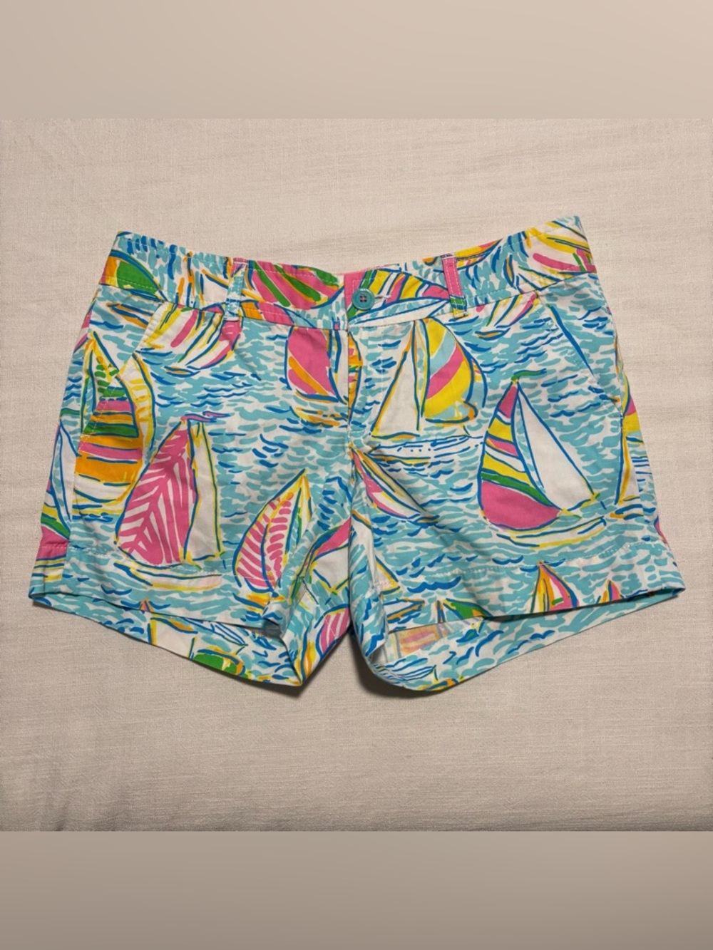 Lilly Pulitzer Adie Short You Gotta Regatta Print | Size 8 | Sailboats